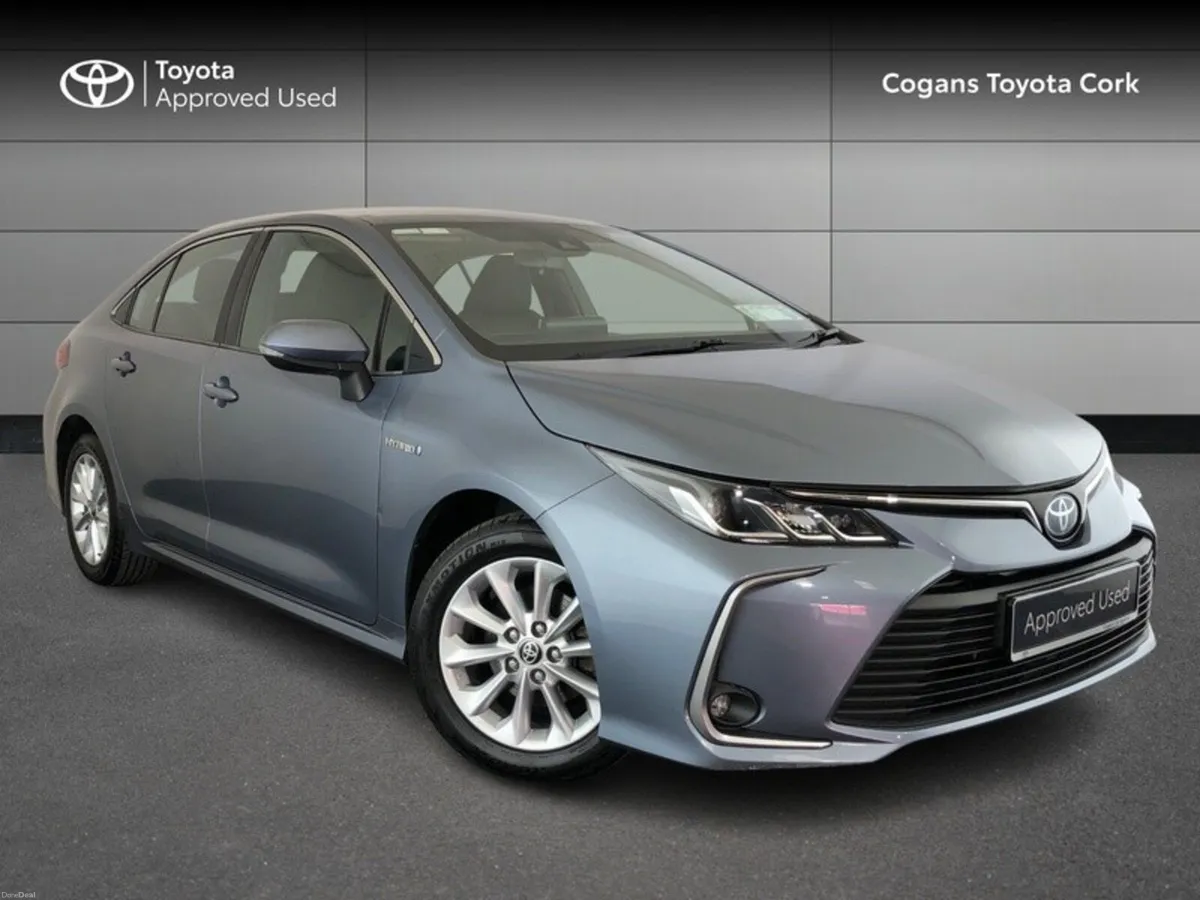 Toyota Corolla LUNA SAL 4DR AUTO - Image 1