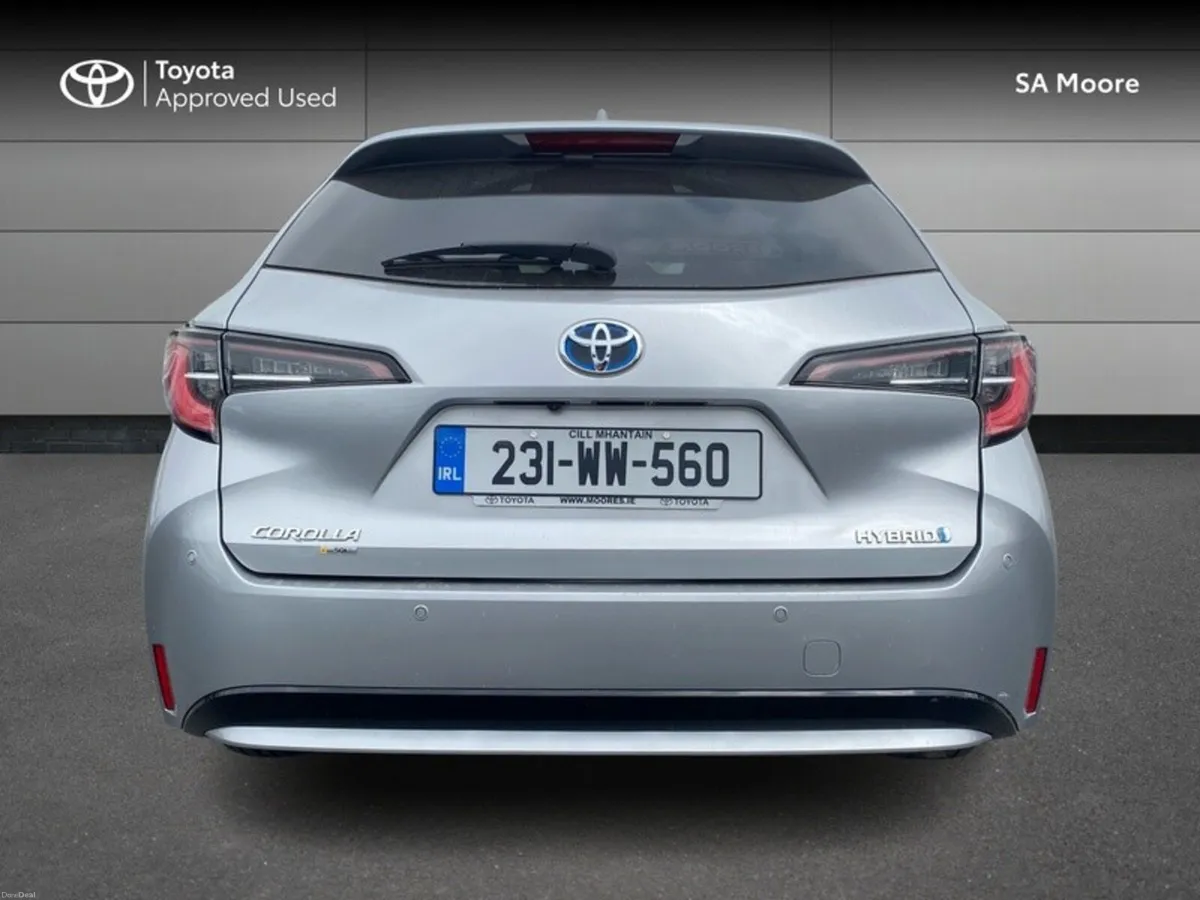 Toyota Corolla ESTATE - SOL TOURING SPORT - Image 4
