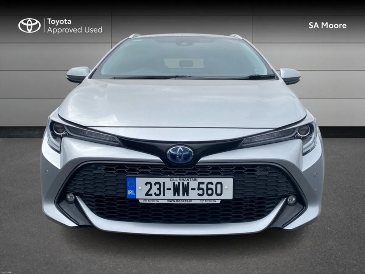 Toyota Corolla ESTATE - SOL TOURING SPORT - Image 5