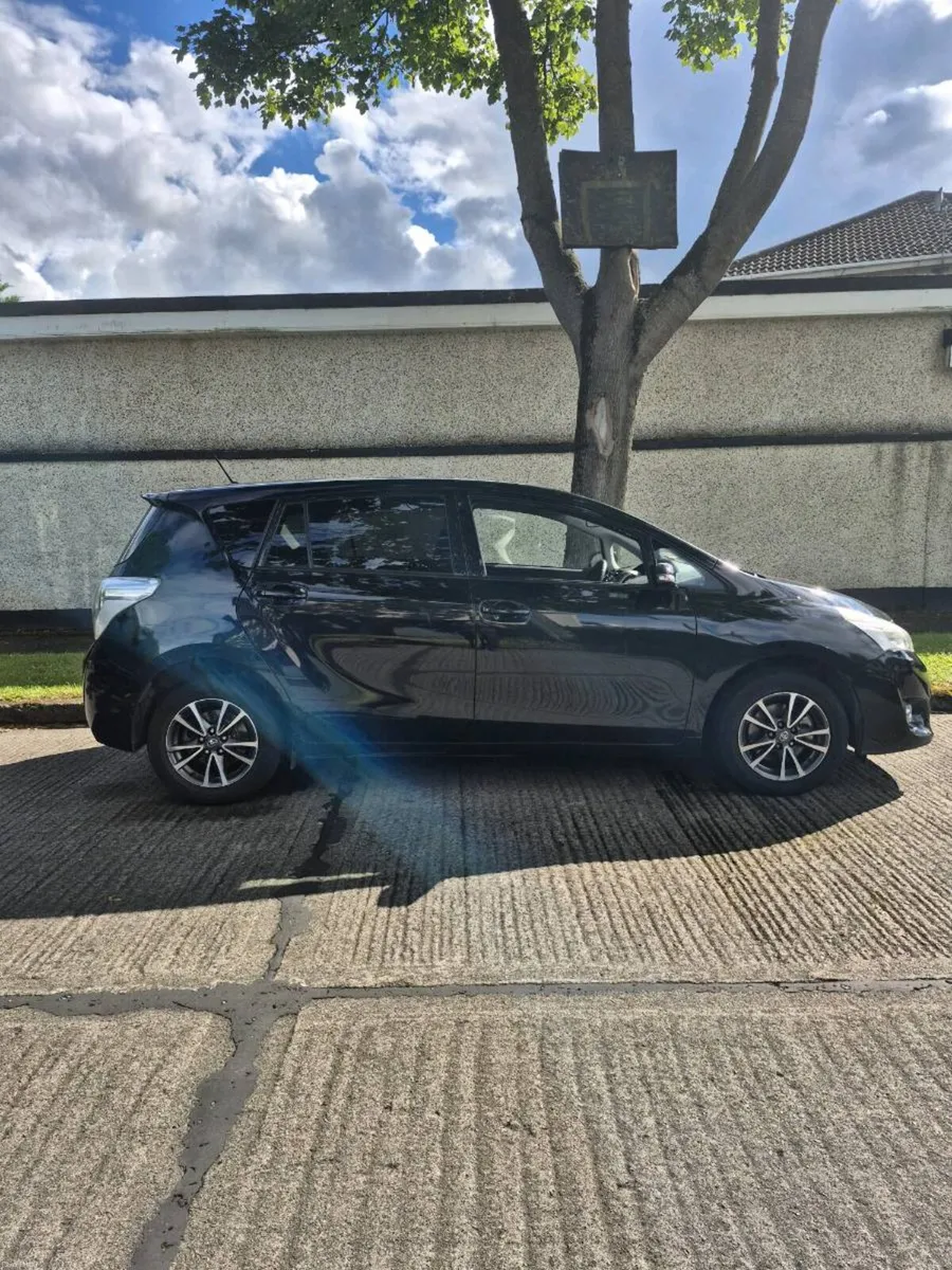 Toyota Verso 7 seater 
1.6 diesel manual 
Panorami - Image 3