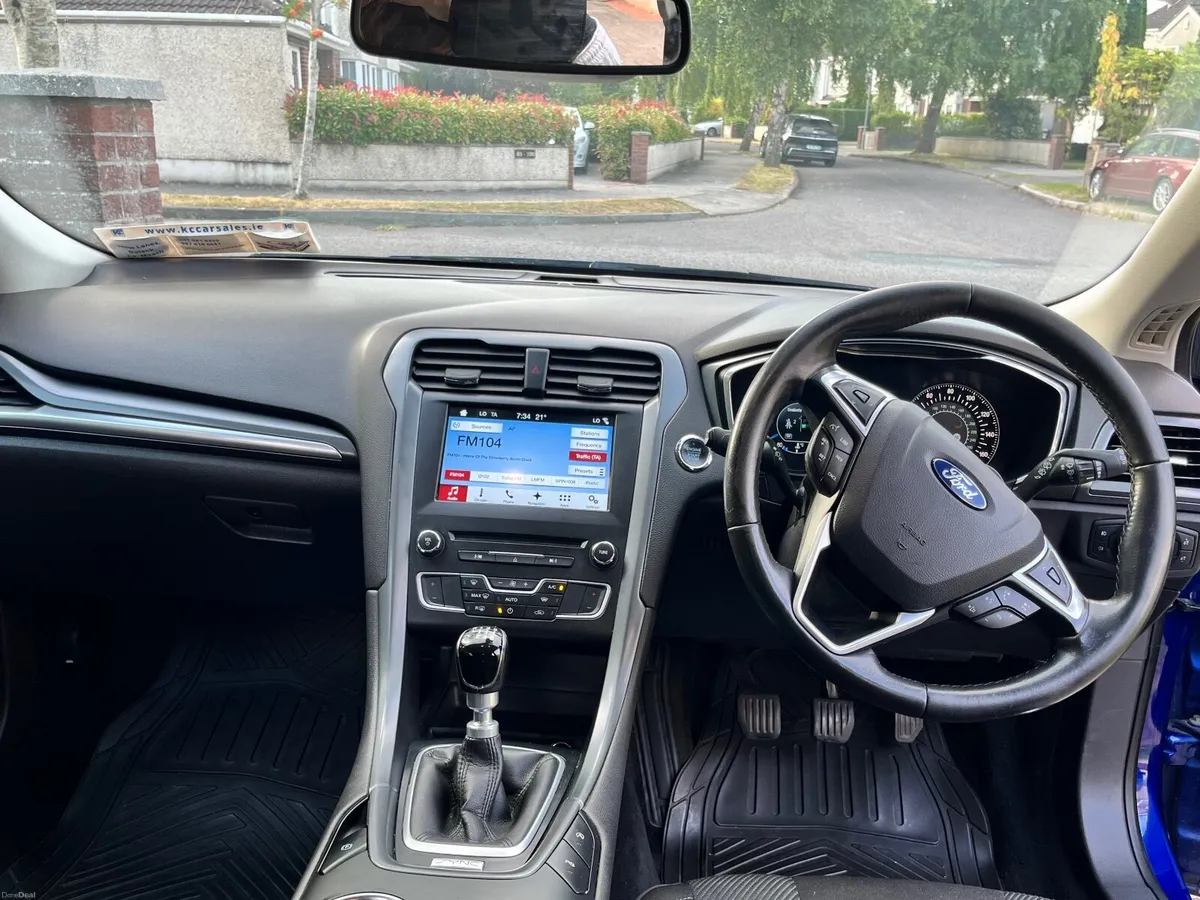 Ford Mondeo 2017 - Image 2