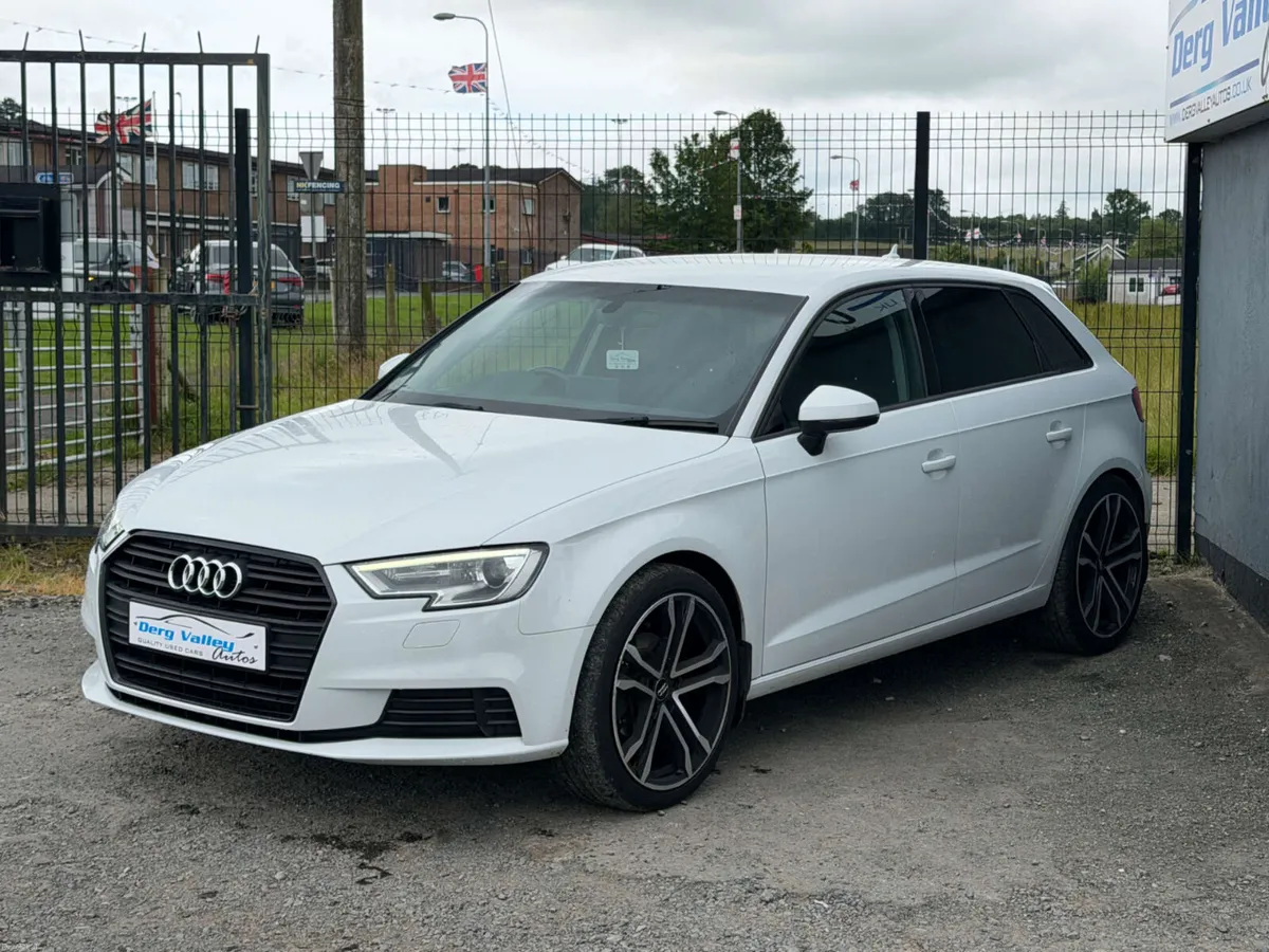 AUDI A3 2.0 A3 Sportback SE Technik TDI 5dr - Image 4