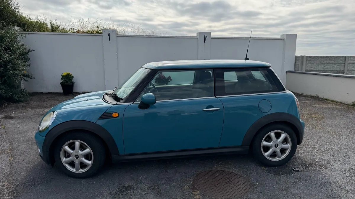 Mini One - Image 6