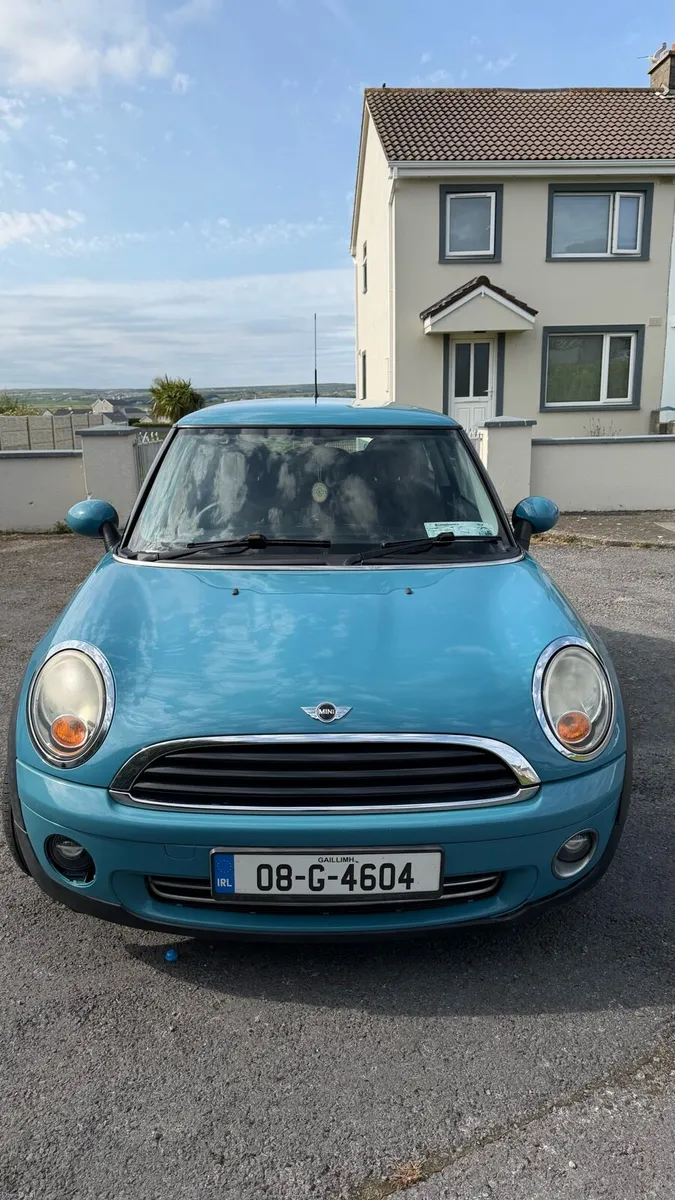 Mini One - Image 1