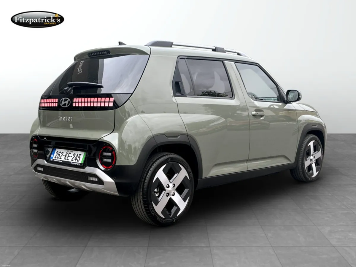 Hyundai Inster Elegance EV 49kwh - Image 3