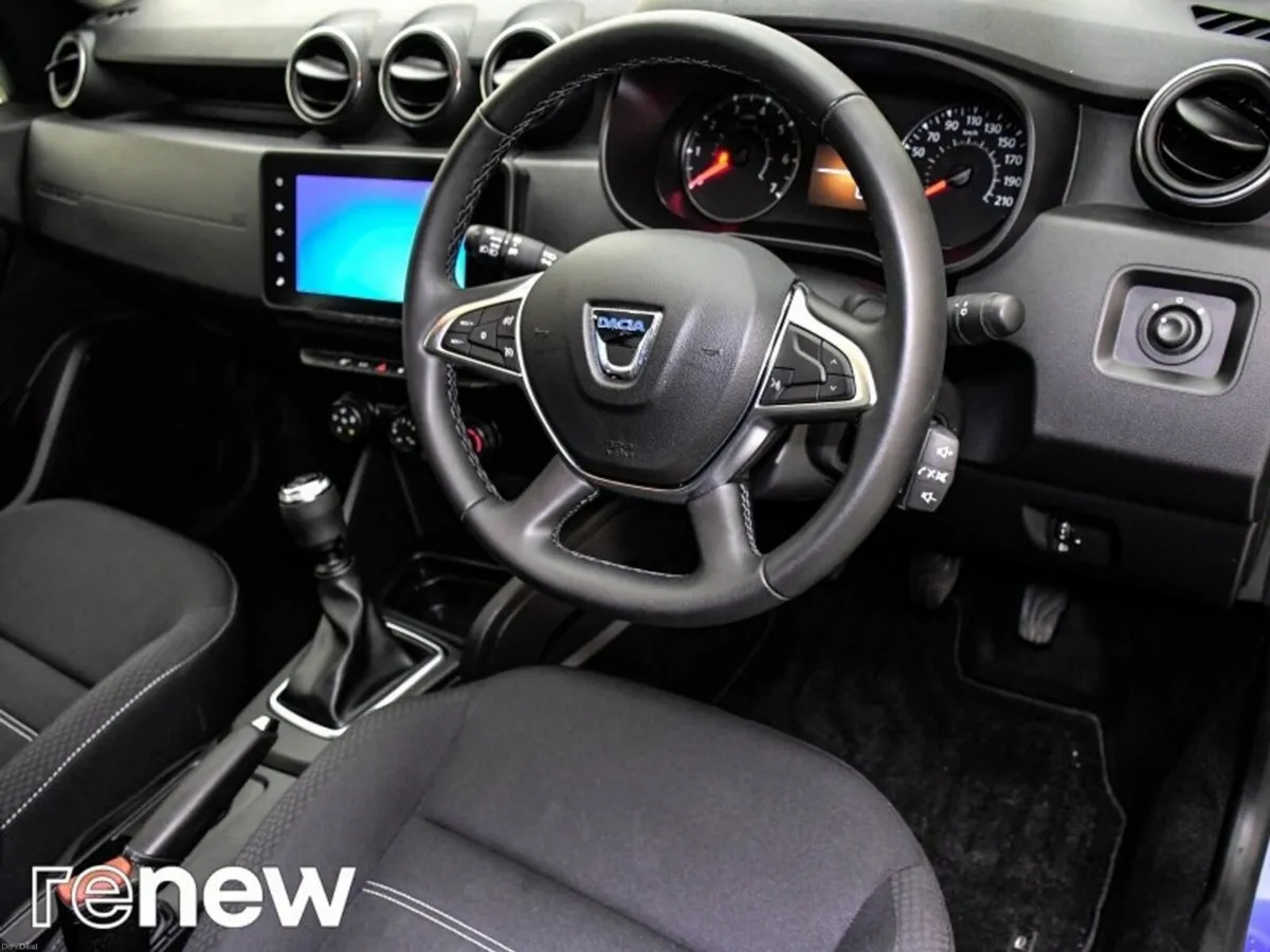 Dacia Duster 1.0 TCe 90 Comfort. Tiny Mileage - Image 6