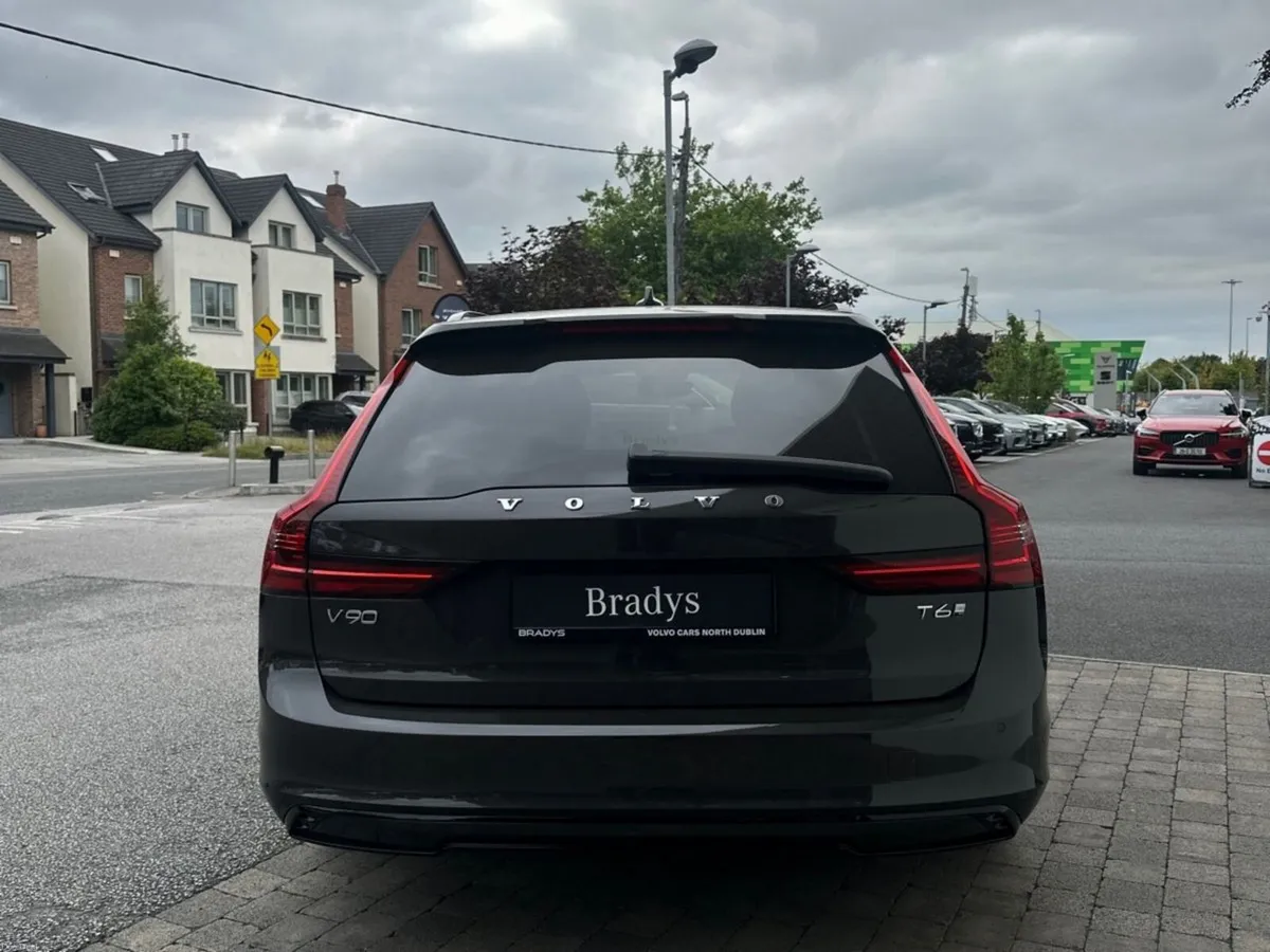 Volvo V90 T6 Plus Dark Edition PHEV AWD - Image 6