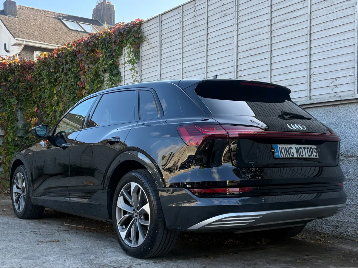 Audi e-tron 2021 / 50 TECHNIK / 20" ALLOYS - Image 6