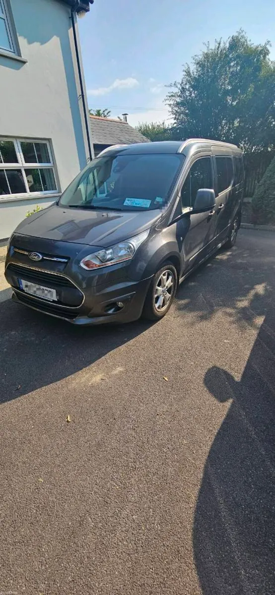 Ford Tourneo Grand Connect - Image 2