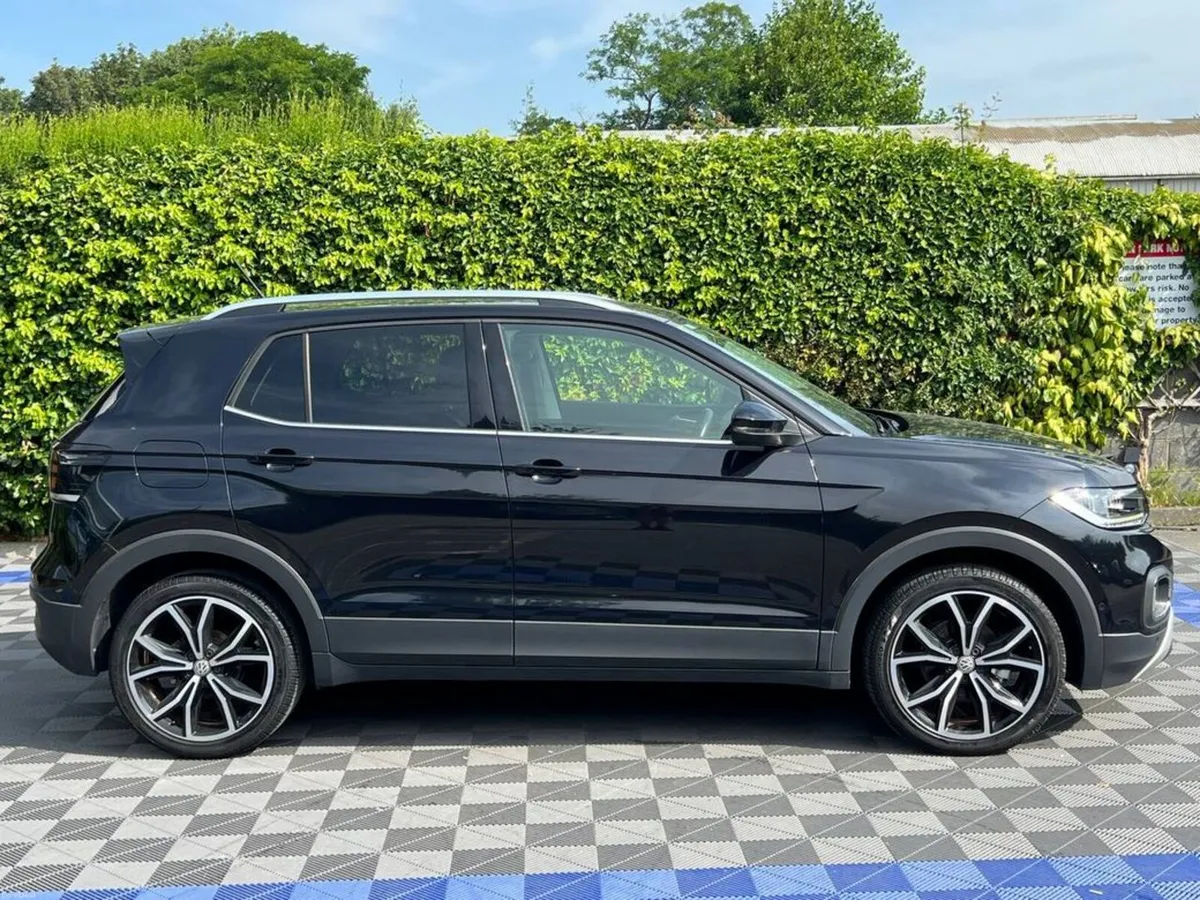 Volkswagen T-Cross FIRST EDITION 1.0 TSI AUTO // D - Image 2
