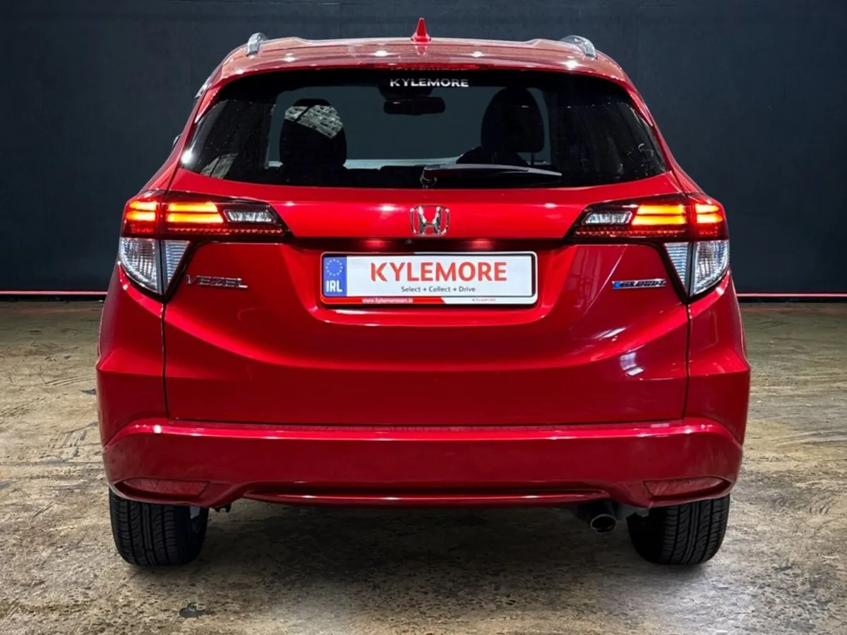 Honda Vezel 1.5 HYBRID AUTOMATIC - FACTORY ALLOYS - Image 4