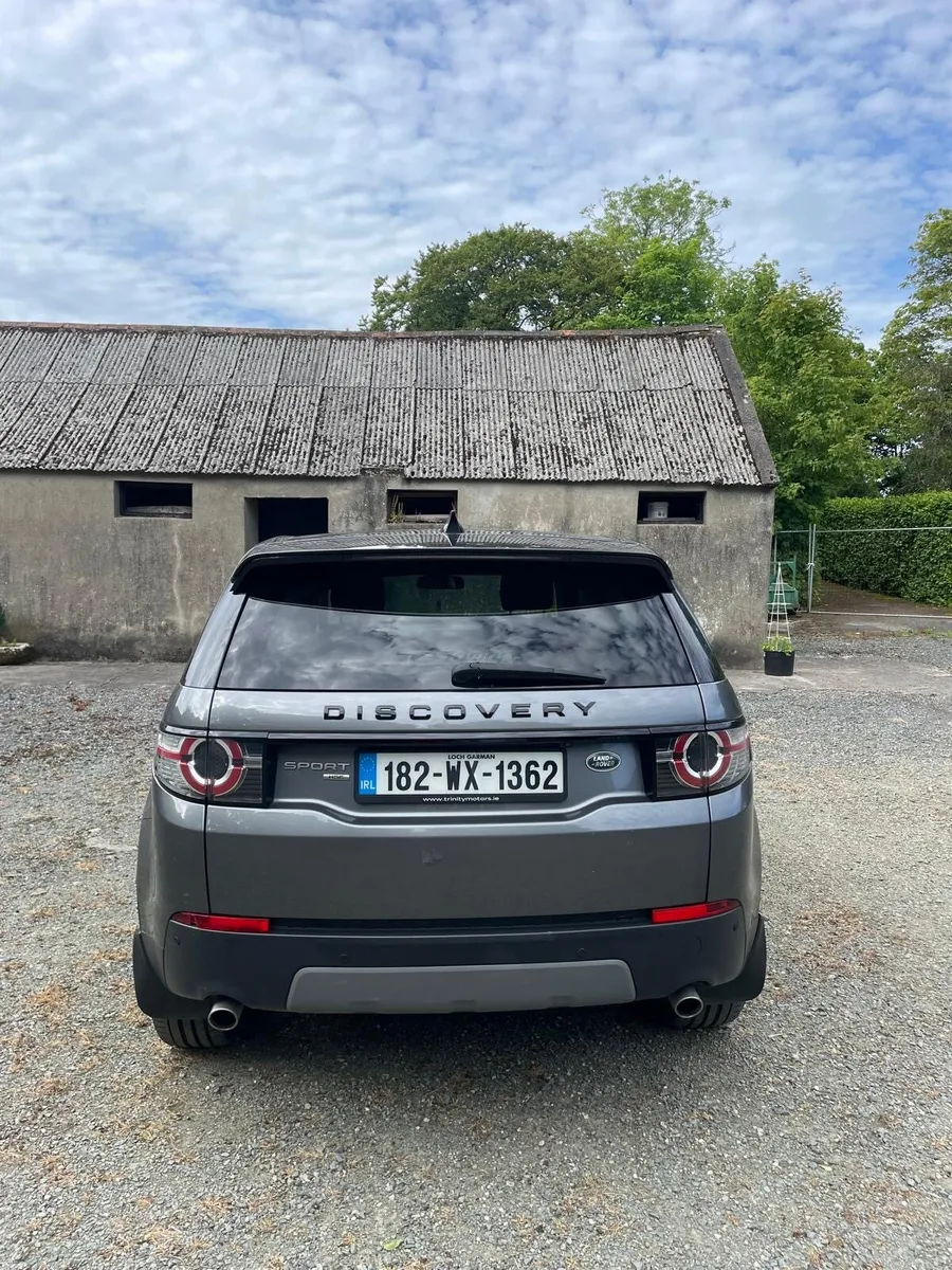 Land Rover Discovery Sport 2018 - Image 4