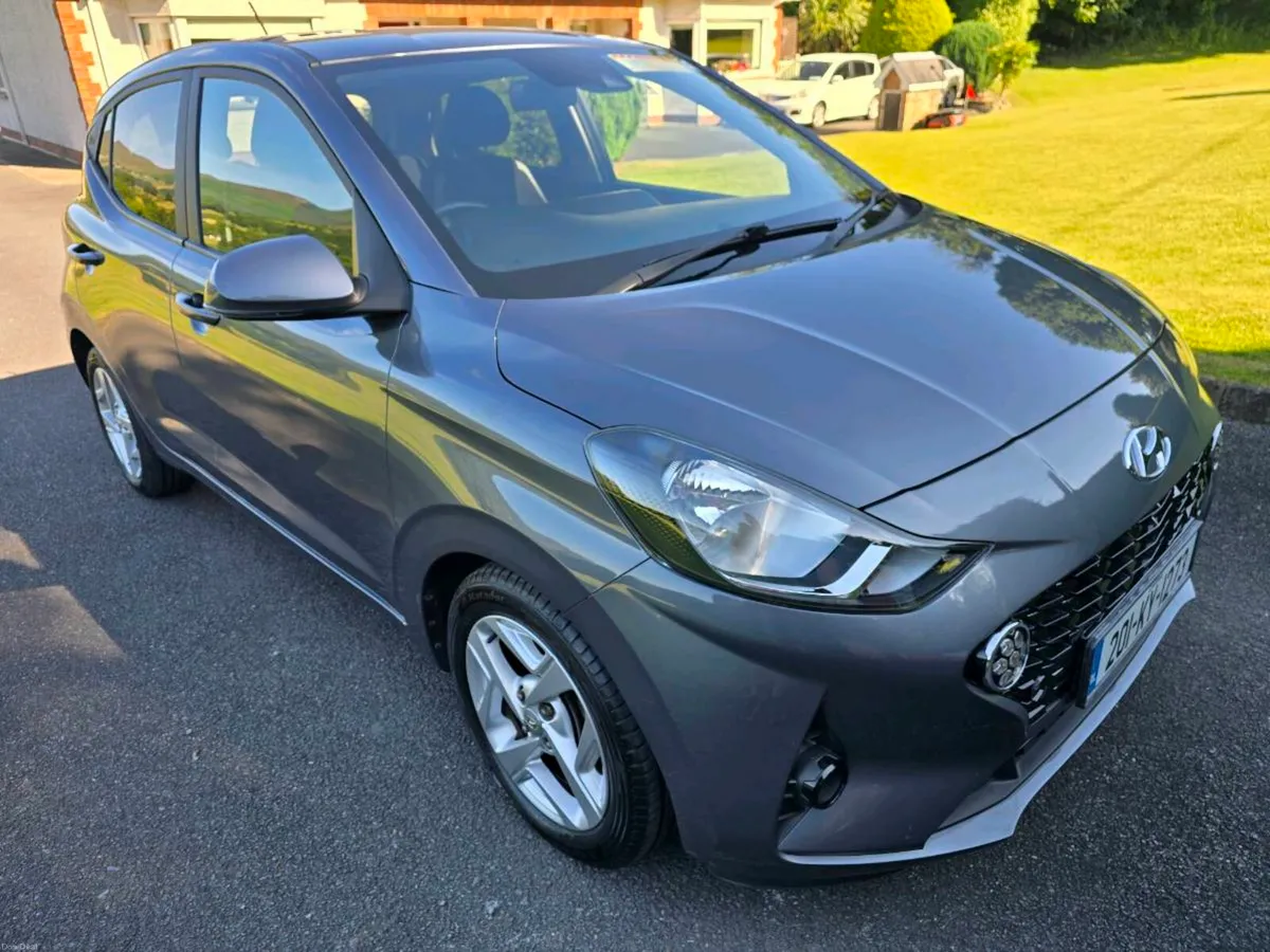 Automatic Hyundai I10 Low KM - Image 3