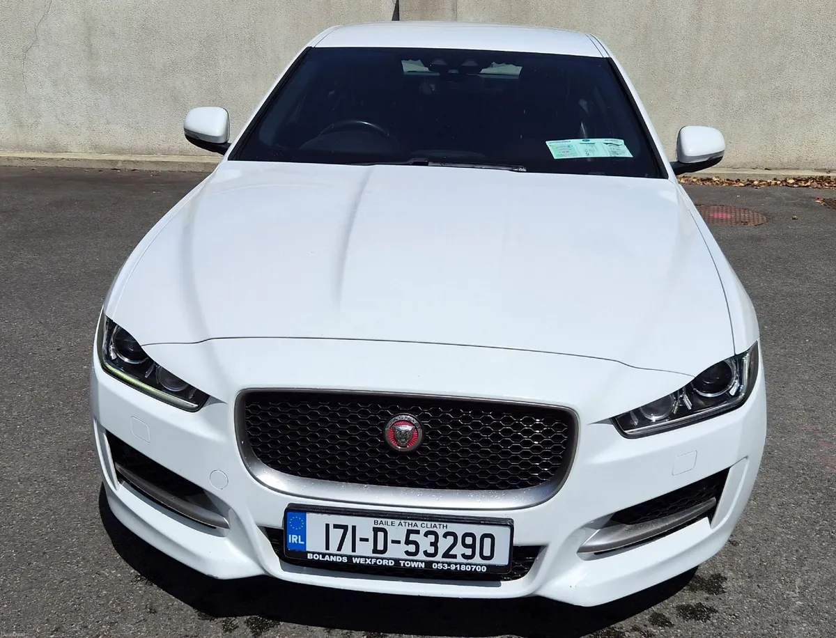 Jaguar R-Sport XE 2017  New Chain - Image 3