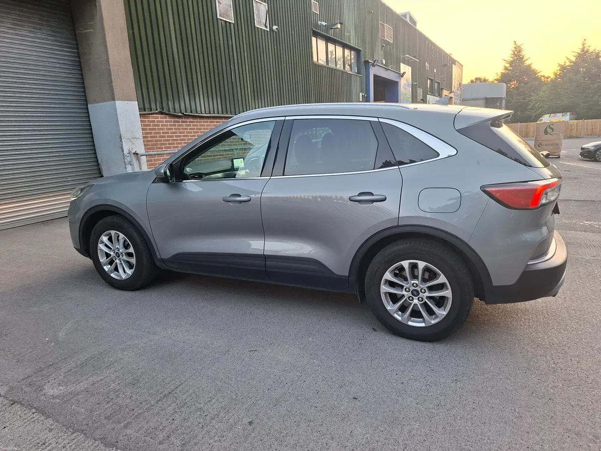 Ford Kuga 2020 - Image 4