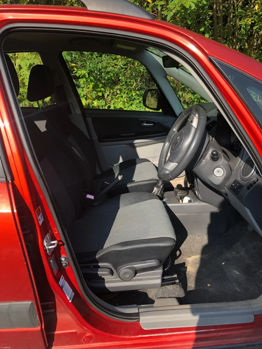 Suzuki SX4 2007 - Image 2