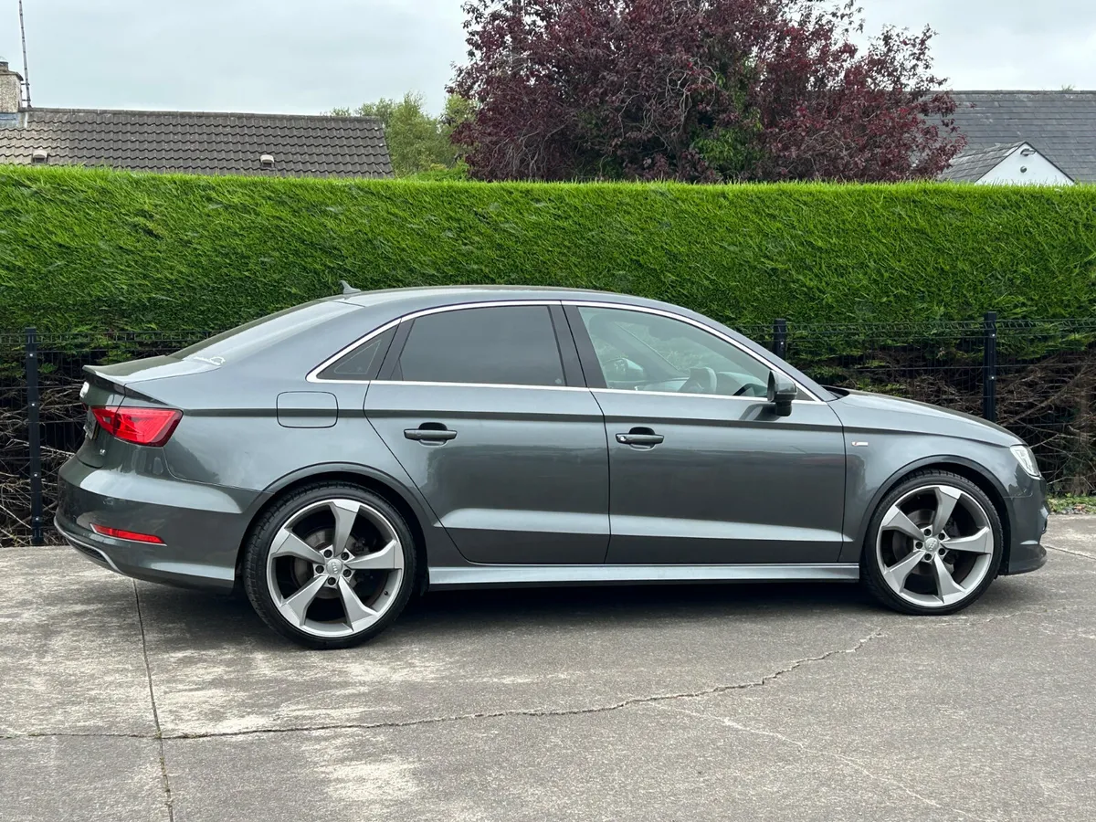 15 Audi  A3 2.0 Tdi Sline - Image 4
