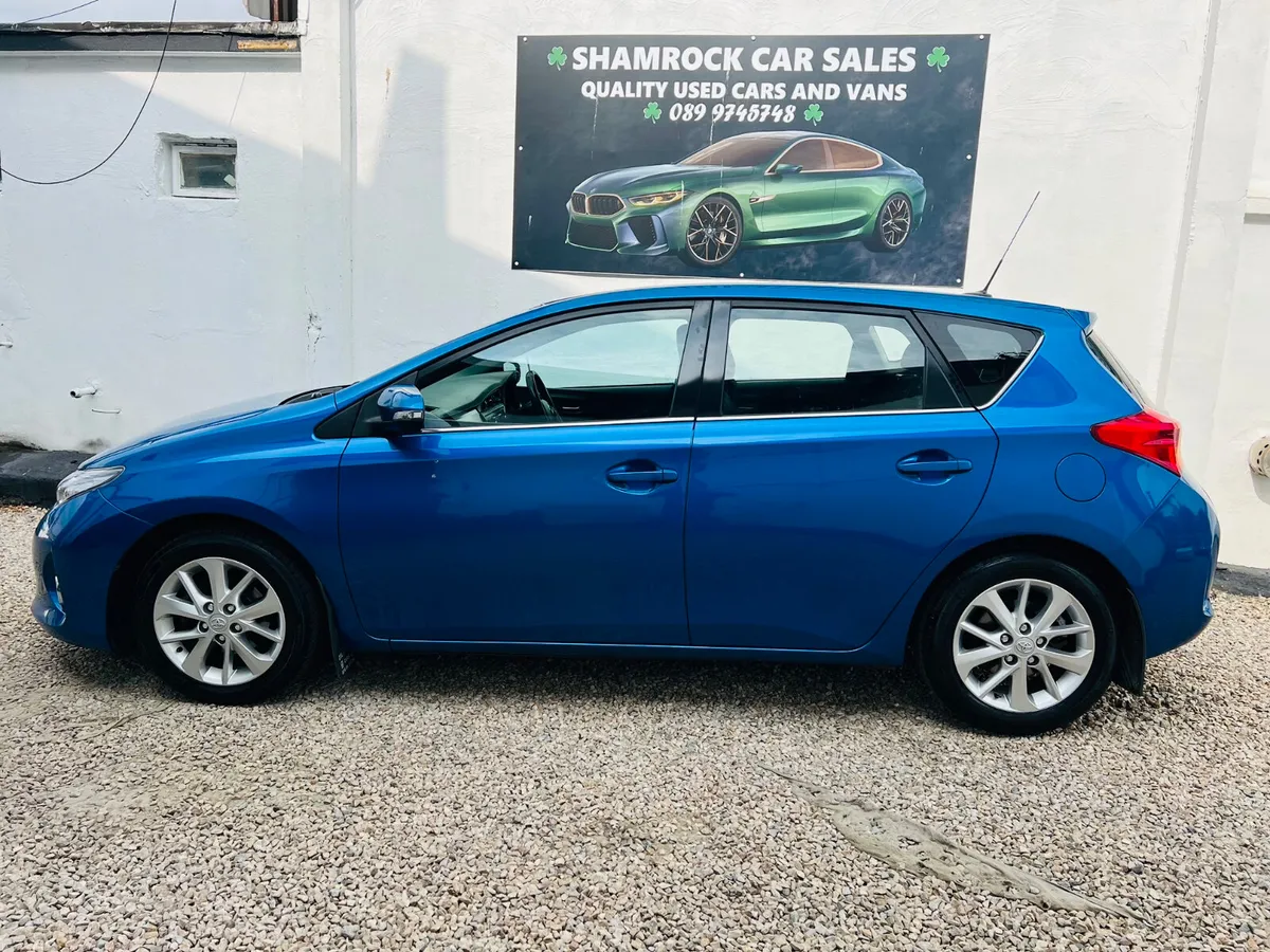 2013 Toyota Auris 1.3 vvti Luna - Image 2