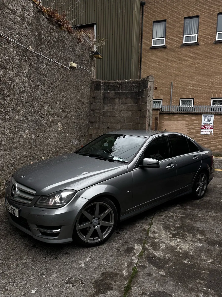 Mercedes C220 AMG automatic - Image 2