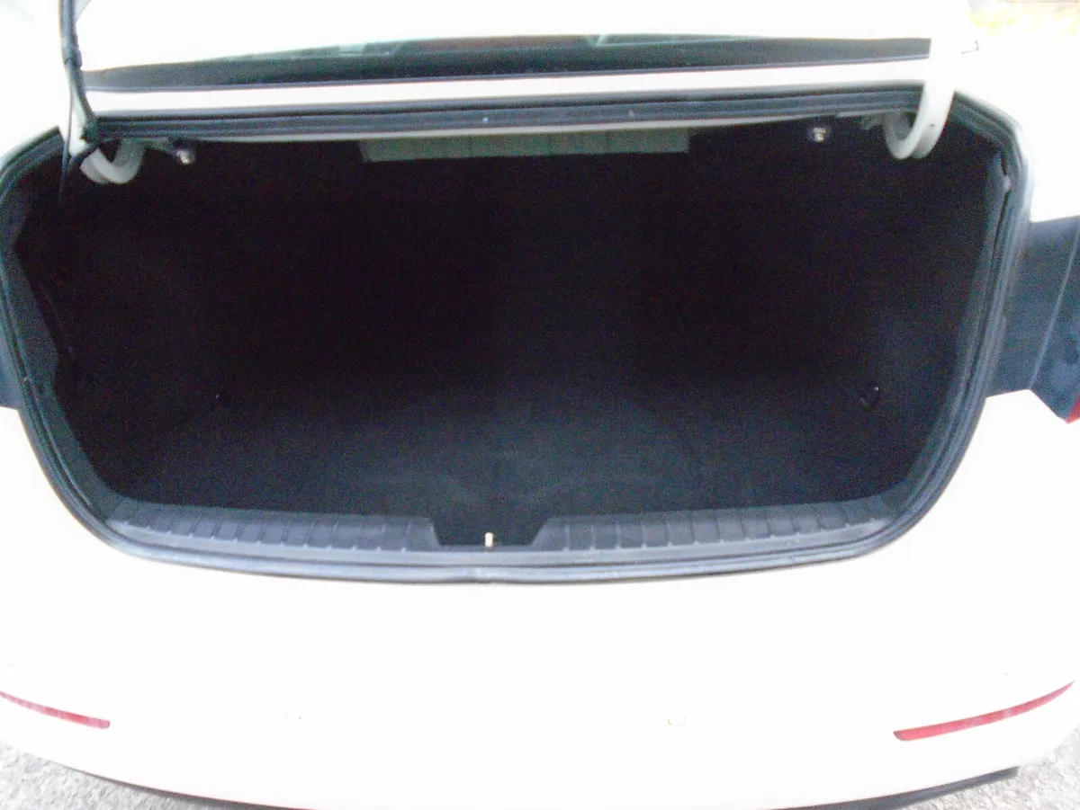 Kia Optima 2013 - Image 5