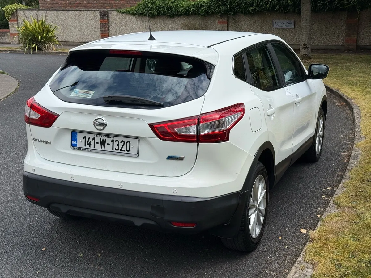 141 Nissan Qashqai Only 151k kms NEW NCT 07/27 - Image 4