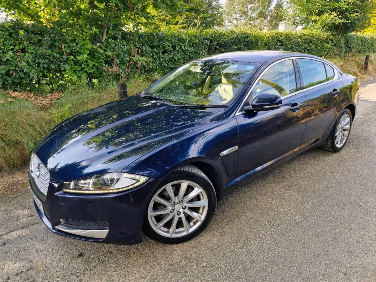 Jaguar XF 2.2D NCT 09/2027 - Image 4