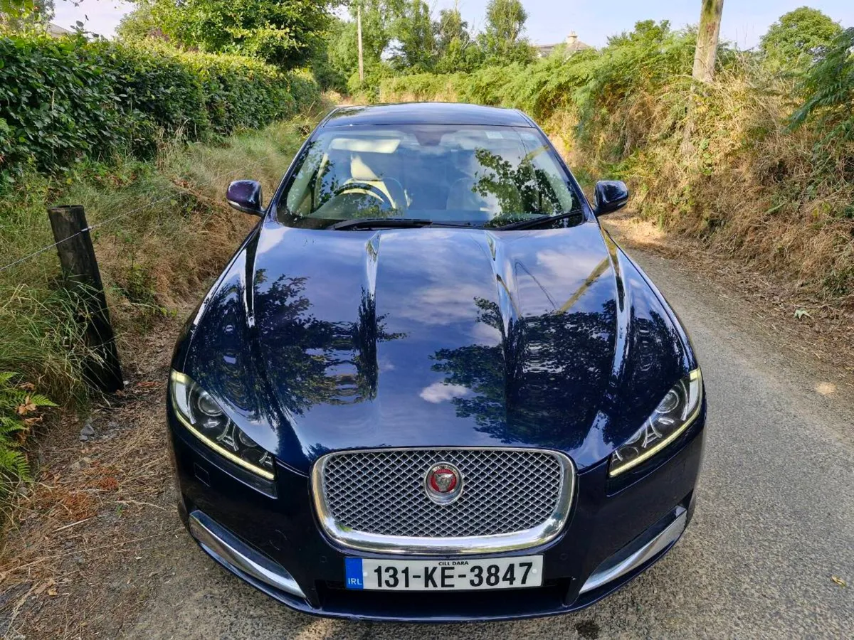 Jaguar XF 2.2D NCT 09/2027 - Image 6