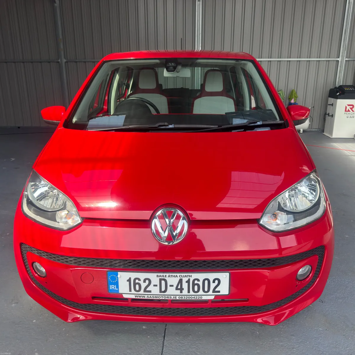 Volkswagen up! 2016 - Image 2