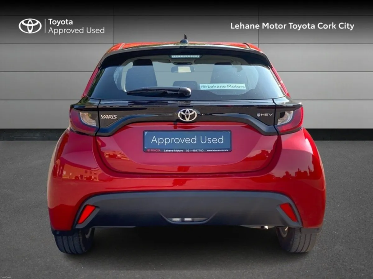 Toyota Yaris Yaris HEV Luna - Image 4