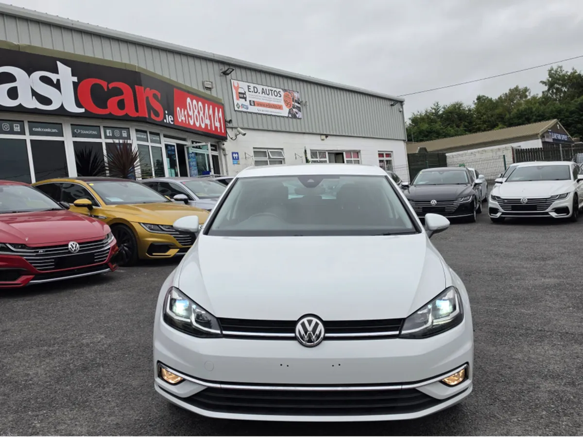 Volkswagen Golf 1.2 TSI AUTOMATIC COMFRTLINE - CAR - Image 3