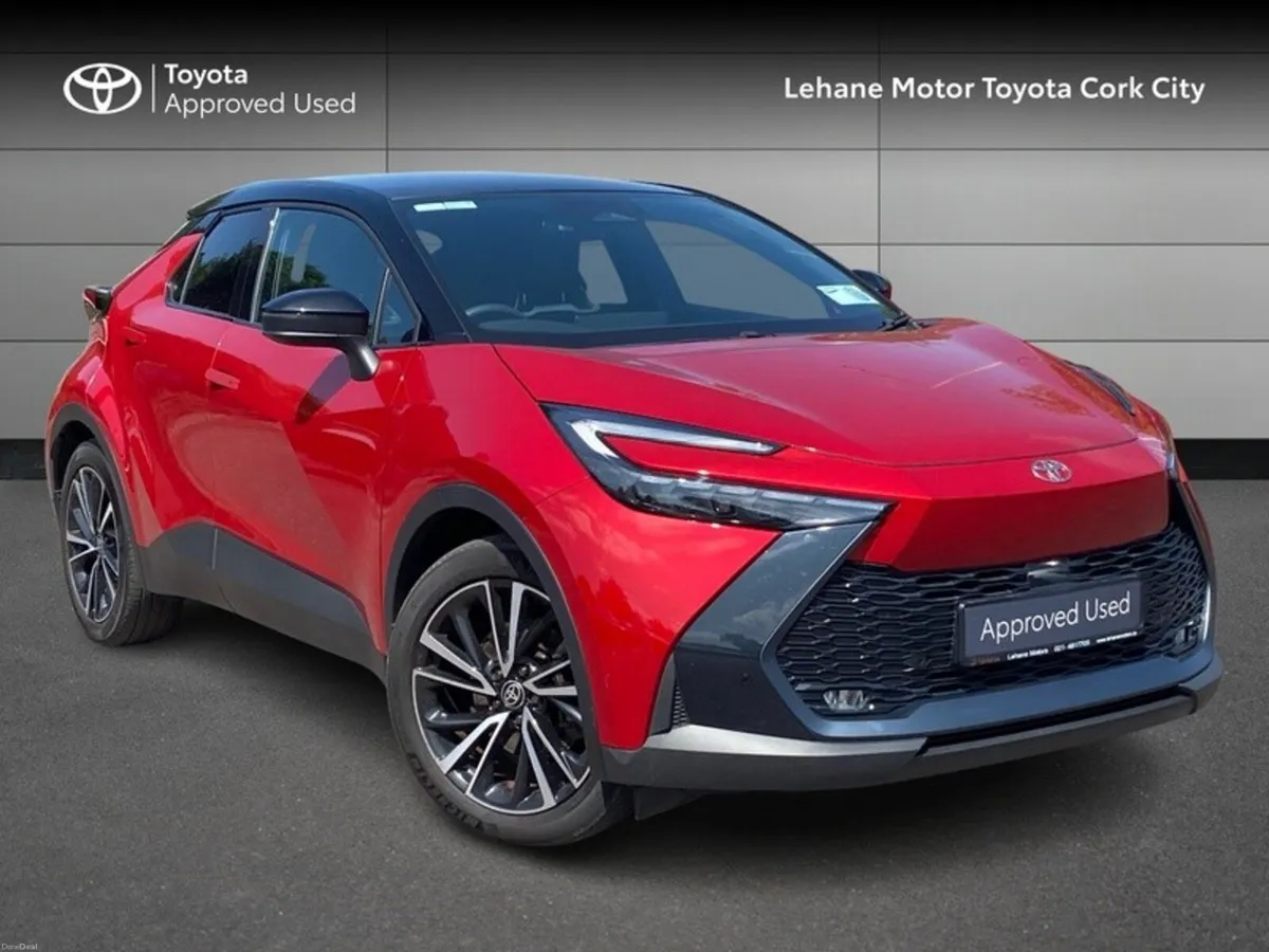 Toyota C-HR C-HR PHEV SOL - Image 1