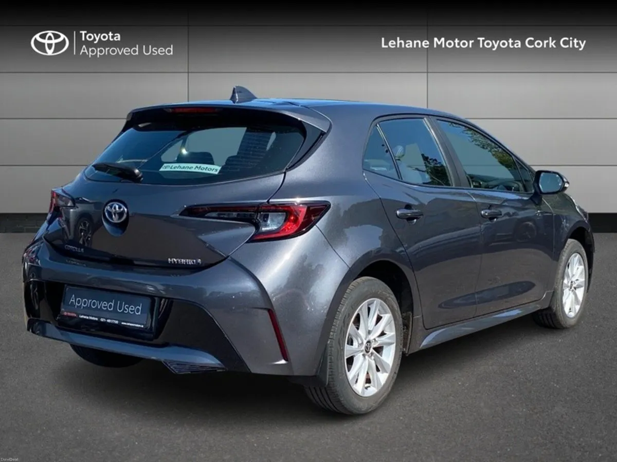 Toyota Corolla COROLLA HYBRID LUNA H/B - Image 2