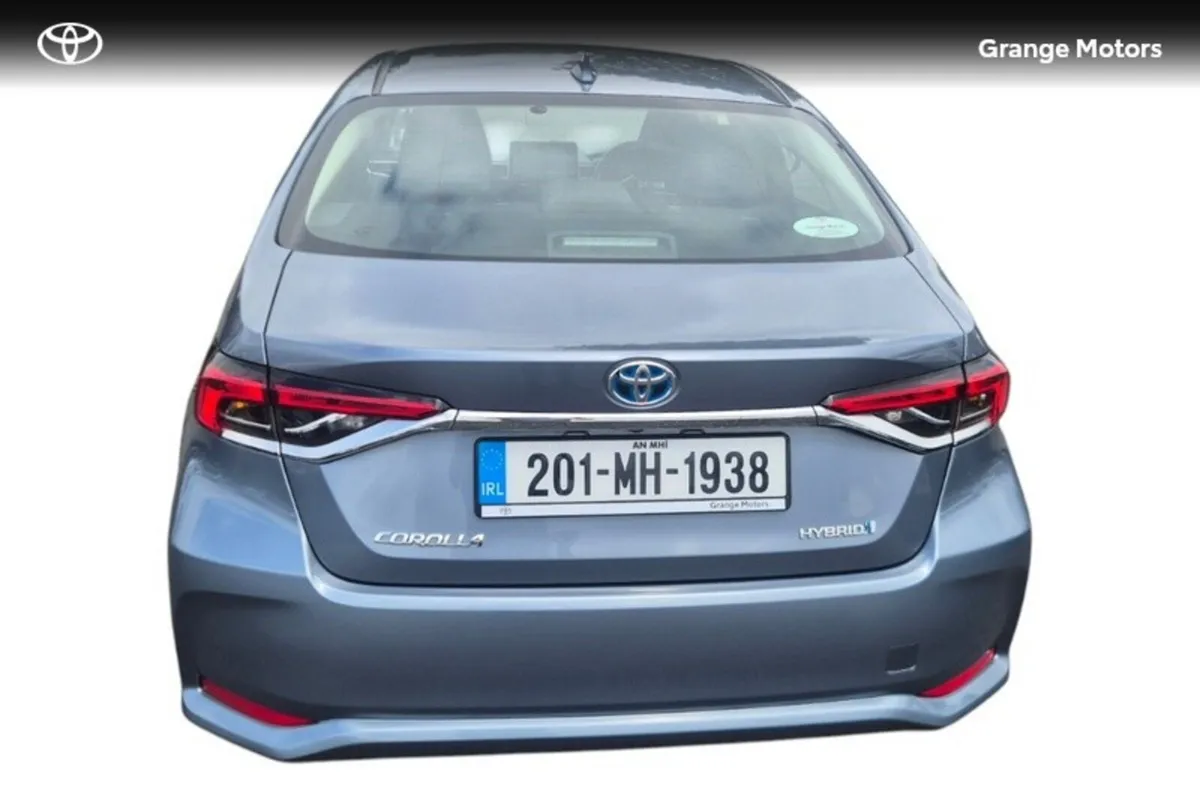 Toyota Corolla COROLLA HYBRID LUNA SAL - Image 4
