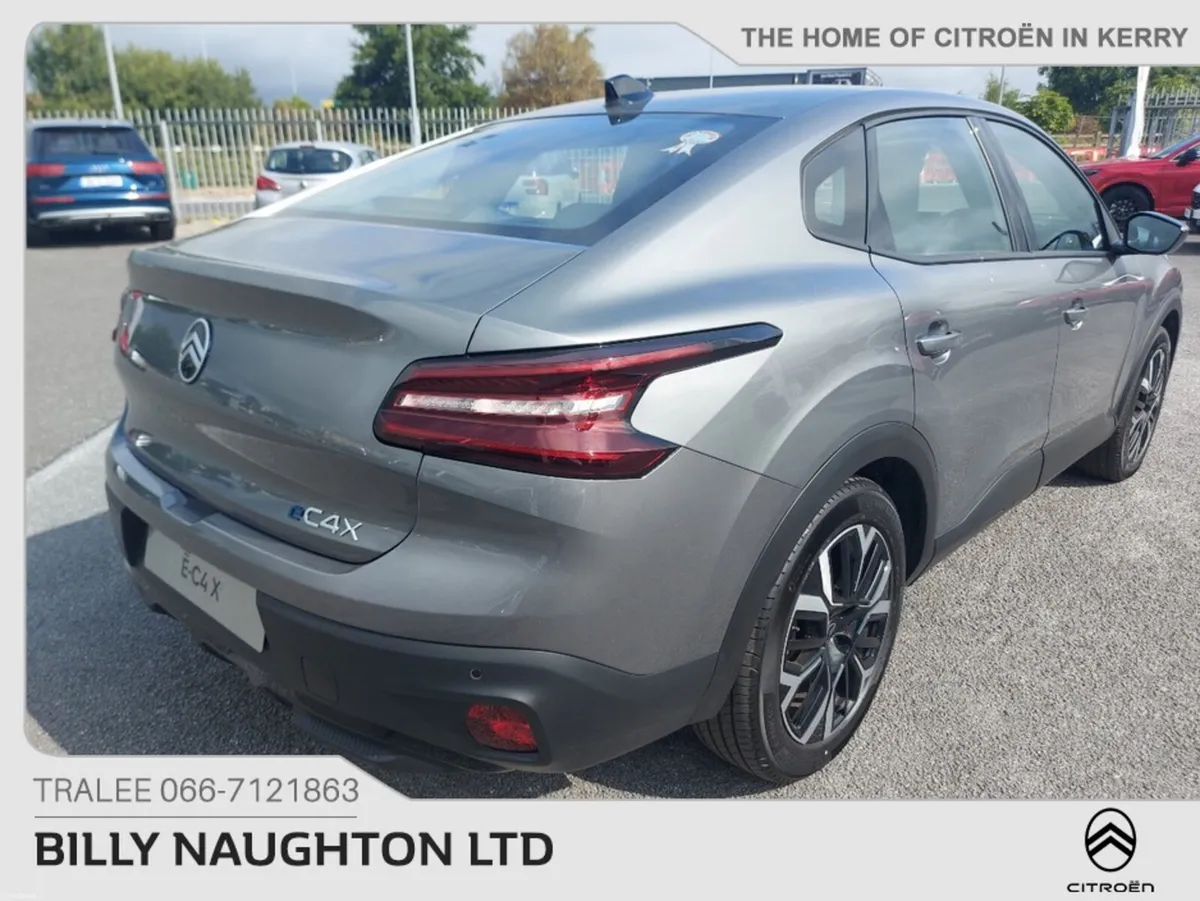 Citroen C4 X E-C4X Plus 54Kwh 420km range - Image 6