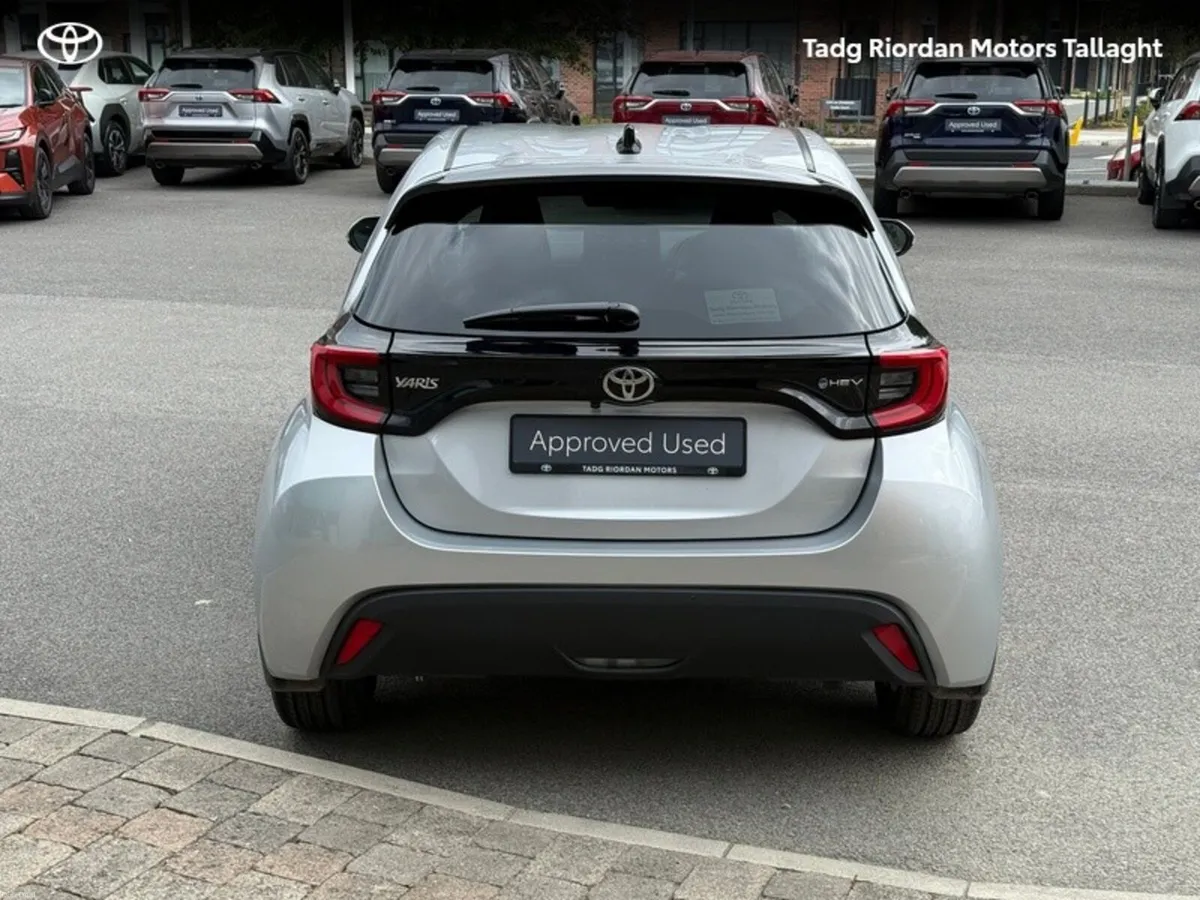 Toyota Yaris HEV Sport - Image 5