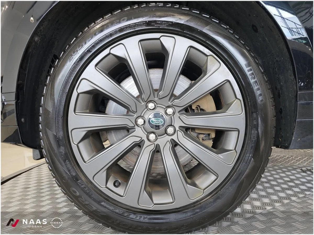 Land Rover Range Rover Velar 2.0 R-DYNAMIC SE - Image 6