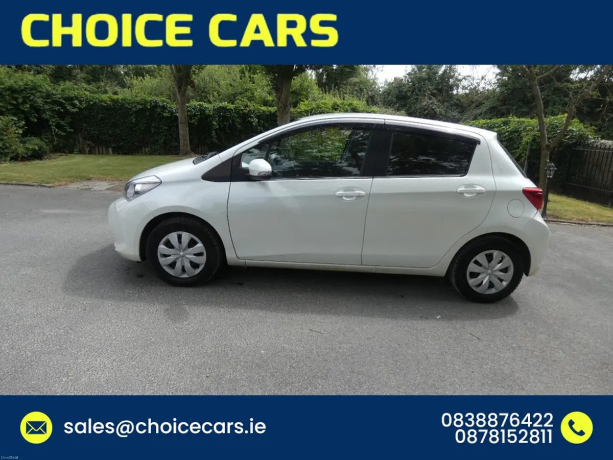 Toyota Yaris 1.3 AUTO [VITZ] - Image 3