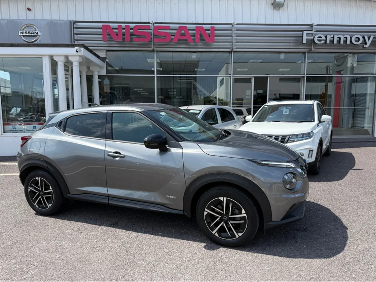 Nissan Juke Hybrid Auto SV Premium 1.6 upgraded mo - Image 4
