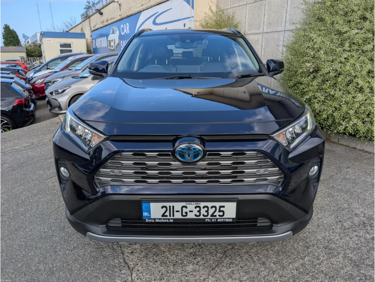 Toyota RAV4 SOL HYBRID AUTOMATIC 2.5 PETROL //HIGH - Image 2
