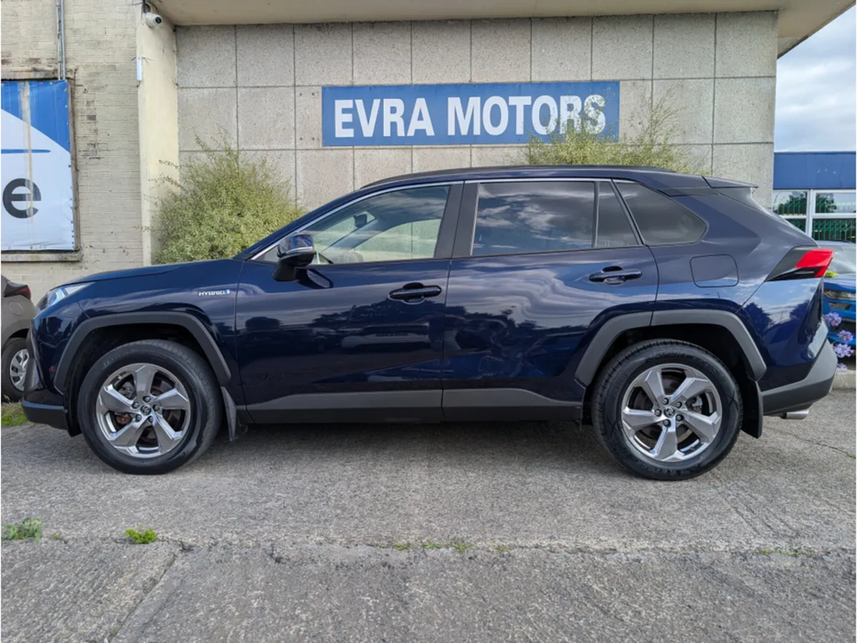 Toyota RAV4 SOL HYBRID AUTOMATIC 2.5 PETROL //HIGH - Image 4