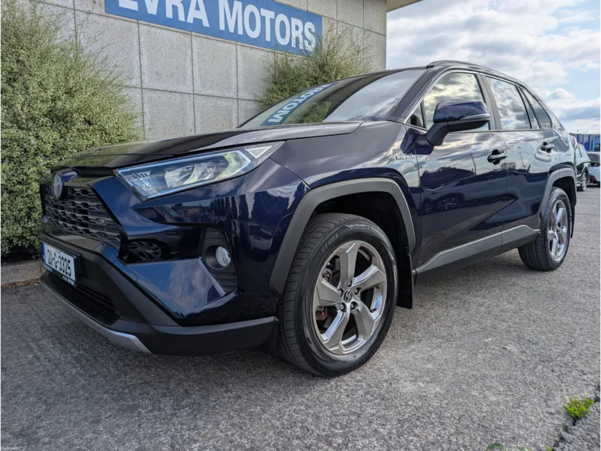 Toyota RAV4 SOL HYBRID AUTOMATIC 2.5 PETROL //HIGH - Image 5
