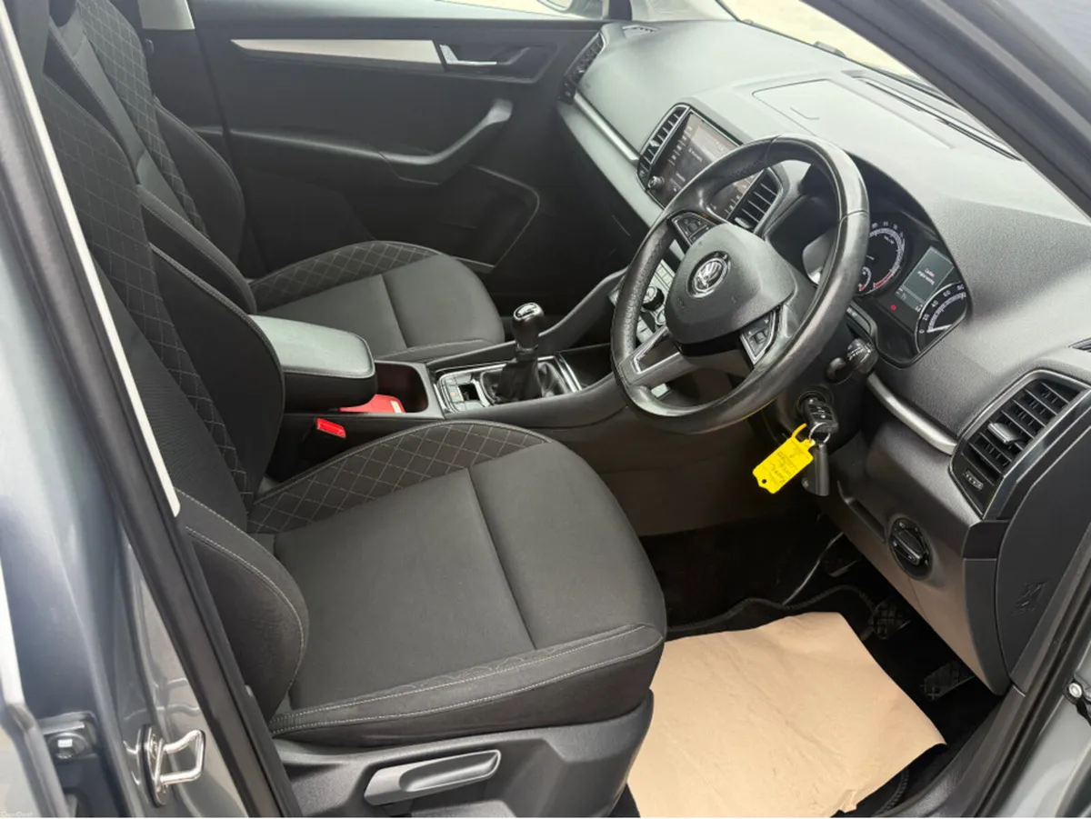 Skoda Karoq AMBITION 1.6 TDI 115HP 4DR - Image 6