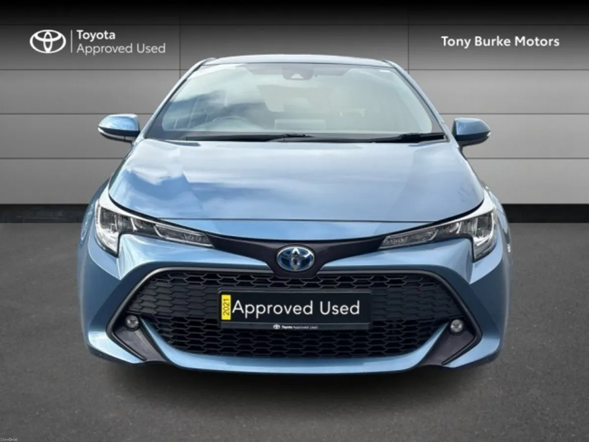 Toyota Corolla Hatchback 5dr Hybrid - Luna Edition - Image 5