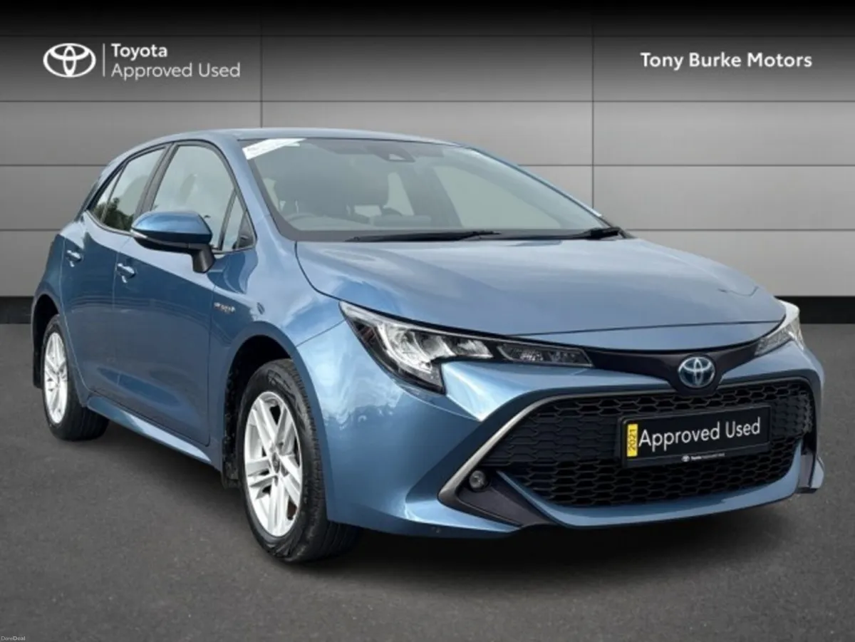 Toyota Corolla Hatchback 5dr Hybrid - Luna Edition - Image 1