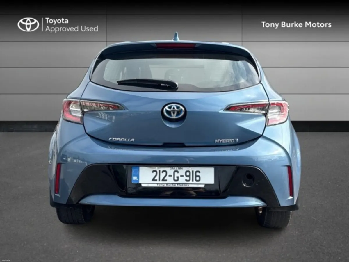 Toyota Corolla Hatchback 5dr Hybrid - Luna Edition - Image 6