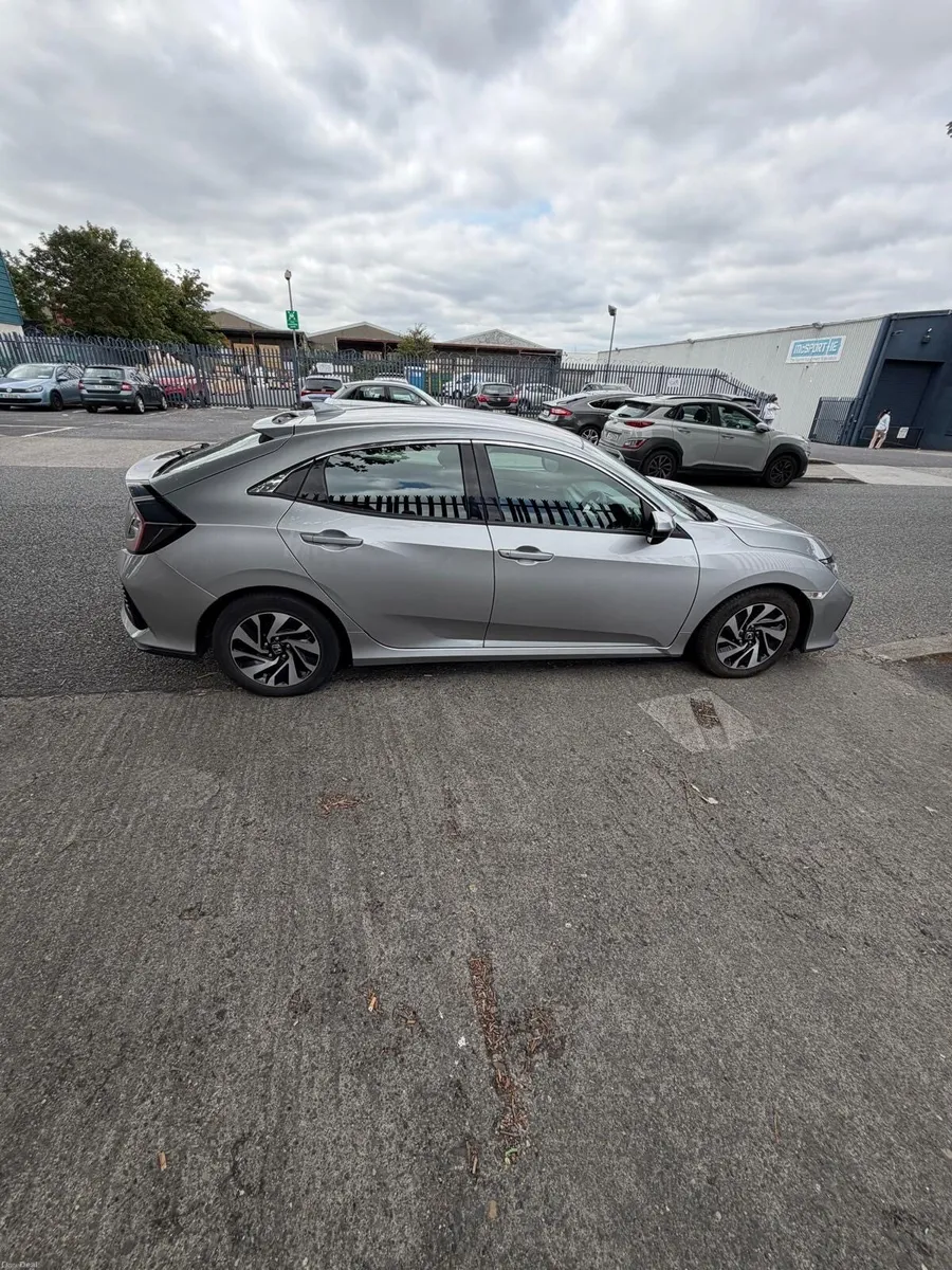 Honda civic diesel 1.6 manual - Image 4