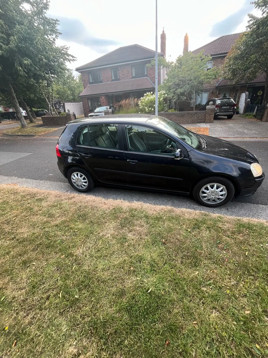 Volkswagen Golf 1.4 Petrol 2006 - Image 3