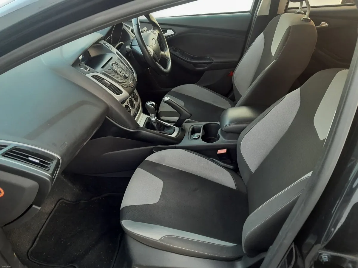 Ford Focus 2013 - Image 3