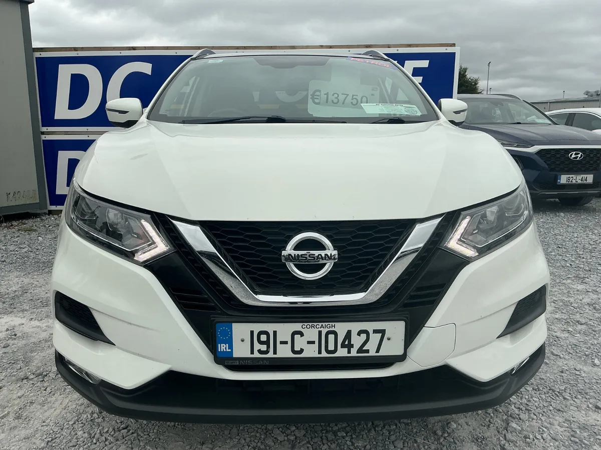 2019 NISSAN QASHQAI 1.3 PETROL PANORAMIC ROOF - Image 3
