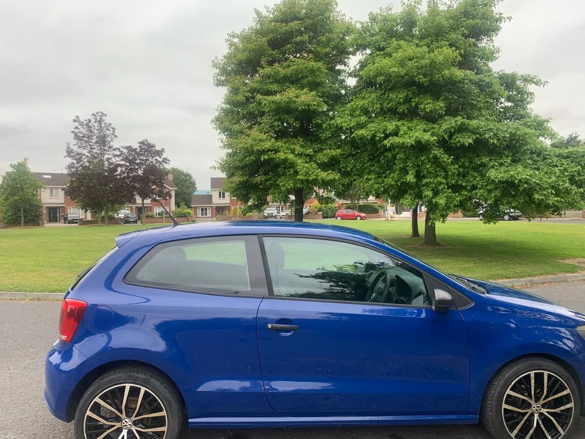 Volkswagen polo - Image 2